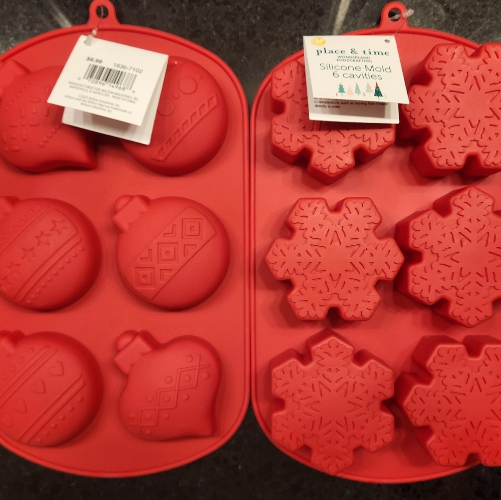 16 New Silicone Treat Molds